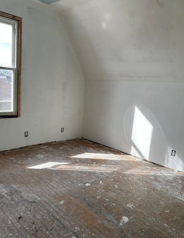 216 N 3rd Avenue, Maywood, IL 60153