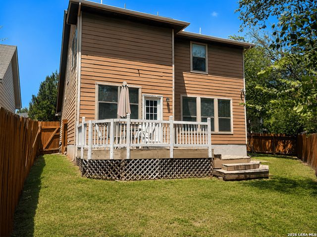 6046 Pecan Tree, San Antonio, TX 78240