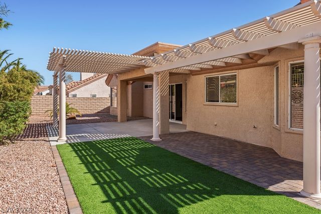 2821 Tumble Brook Drive, Las Vegas, NV 89134