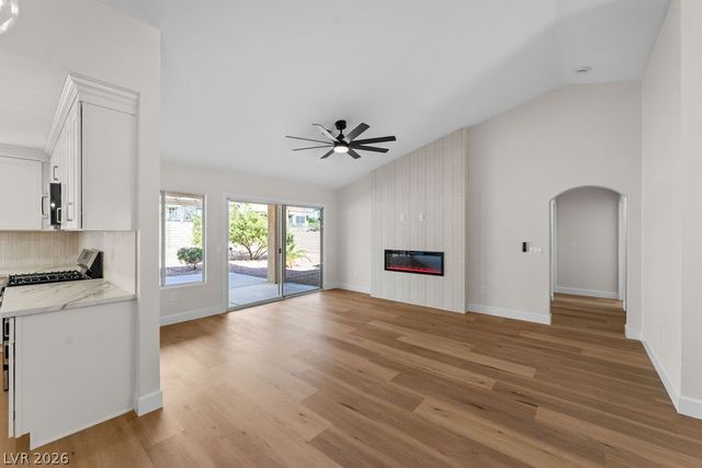 2821 Tumble Brook Drive, Las Vegas, NV 89134