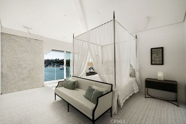 87 Linda, Newport Beach, CA 92660