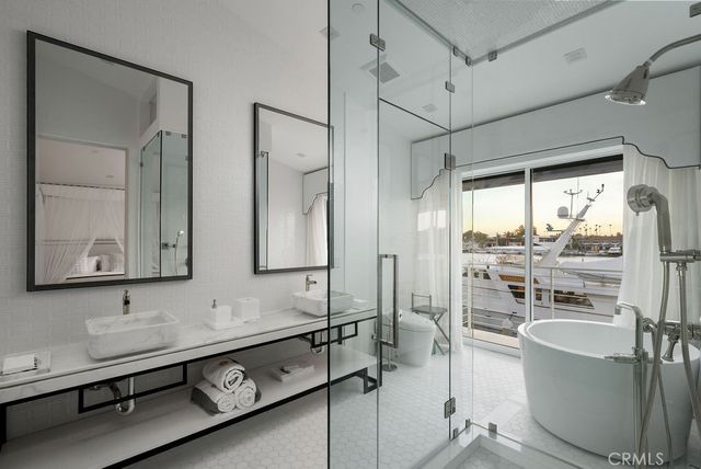 87 Linda, Newport Beach, CA 92660
