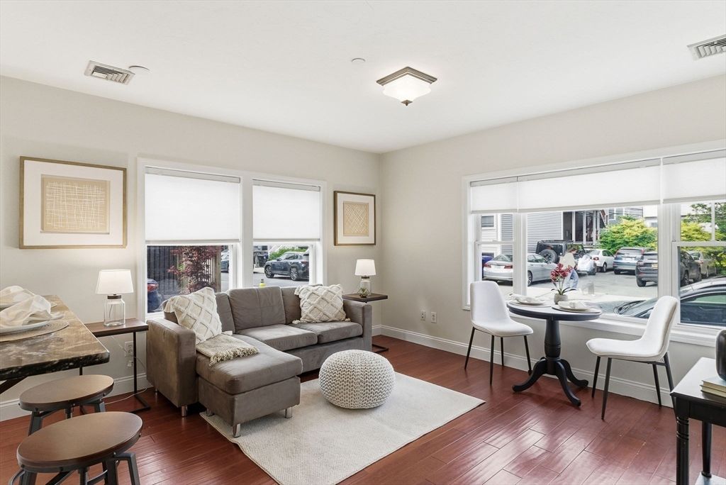 111 W 8th Street A, Boston, MA 02127