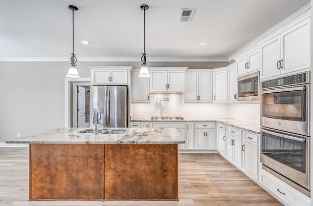 85 CEDAR HILL CV, Somerville, TN 38068