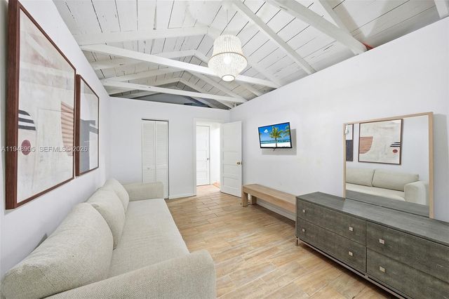 71 NE 46th St, Miami, FL 33137