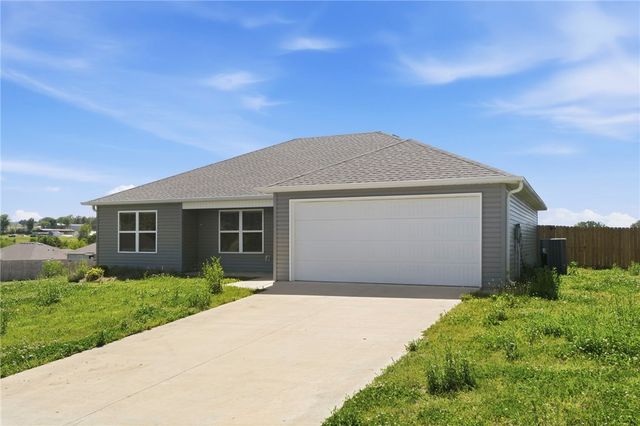 353 Evans Street, Huntsville, AR 72740
