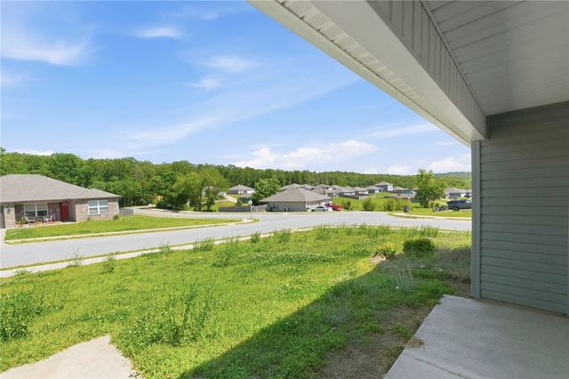 353 Evans Street, Huntsville, AR 72740