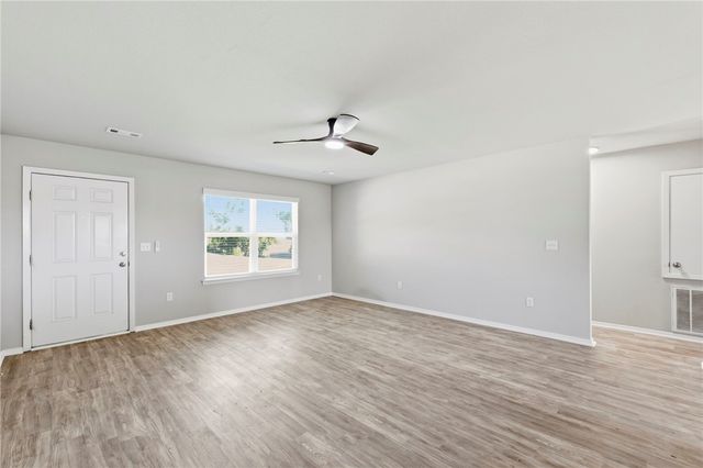 353 Evans Street, Huntsville, AR 72740