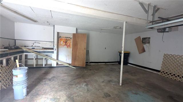 8602 E 91st Terrace, Kansas City, MO 64138