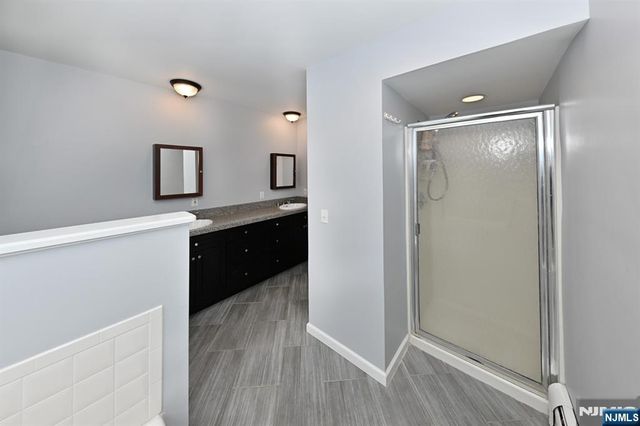 513 Lydia Lane, Wyckoff, NJ 07481