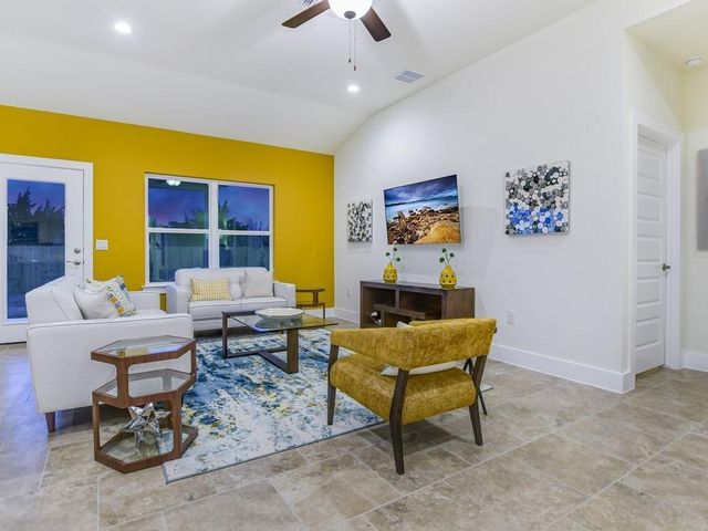 9808 Becoming ST, Manor, TX 78653