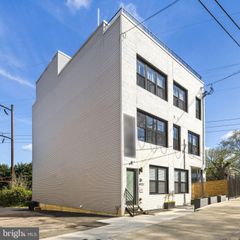 4921 CHESTER AVE, Philadelphia, PA 19143
