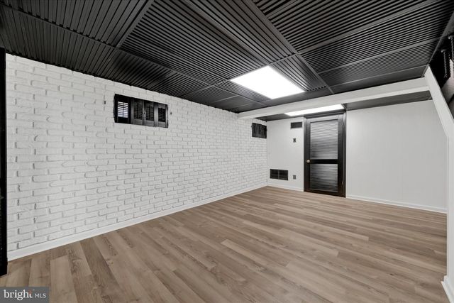 658 W ROLLING RD, Springfield, PA 19064