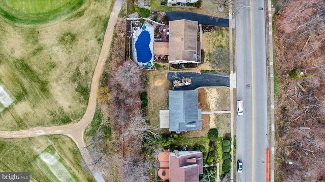 658 W ROLLING RD, Springfield, PA 19064