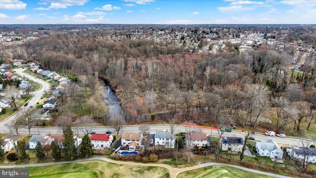 658 W ROLLING RD, Springfield, PA 19064