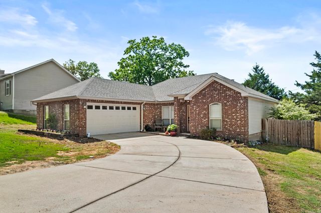 10610 Rockbrook Dr, Sherwood, AR 72120