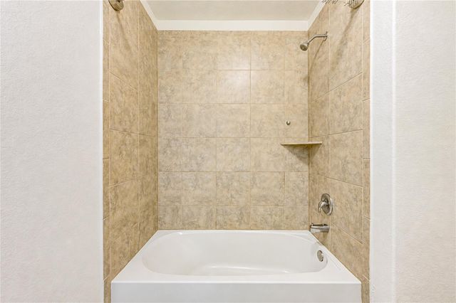 22534 Cloverland Field Drive, Hockley, TX 77447