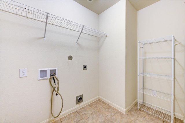 22534 Cloverland Field Drive, Hockley, TX 77447