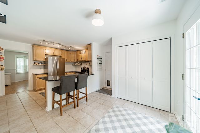 9217 Four Acre Court, Charlotte, NC 28210
