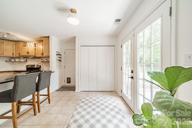 9217 Four Acre Court, Charlotte, NC 28210