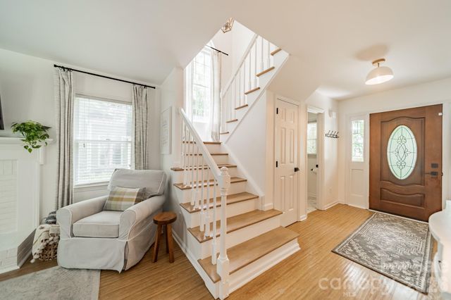 9217 Four Acre Court, Charlotte, NC 28210