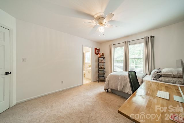 9217 Four Acre Court, Charlotte, NC 28210