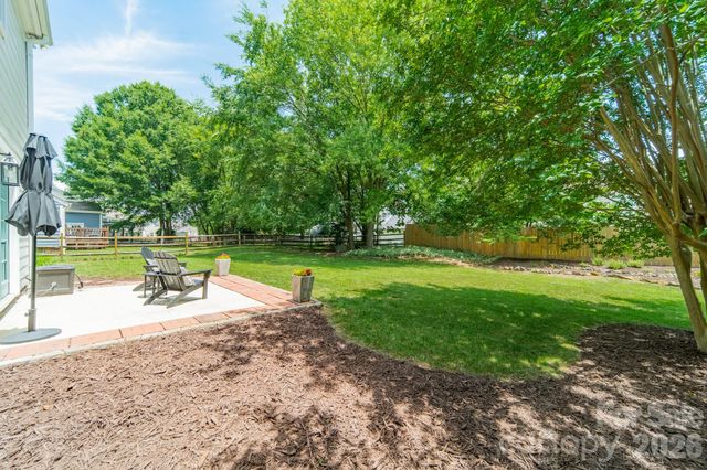 9217 Four Acre Court, Charlotte, NC 28210