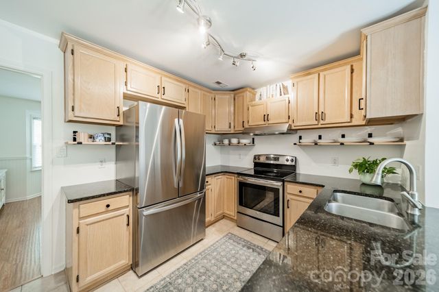 9217 Four Acre Court, Charlotte, NC 28210