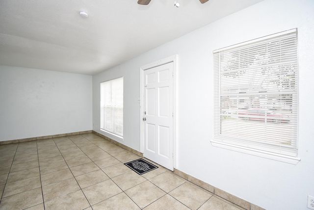 5154 Markwood Lane, Houston, TX 77053