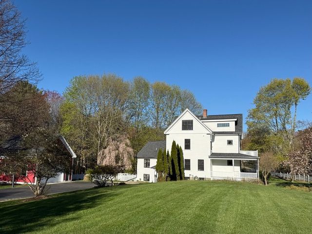 47 Springdale Ave, Dover, MA 02030