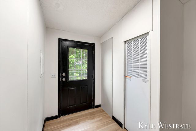 1515 10th Street, Martin Twp, MI 49070