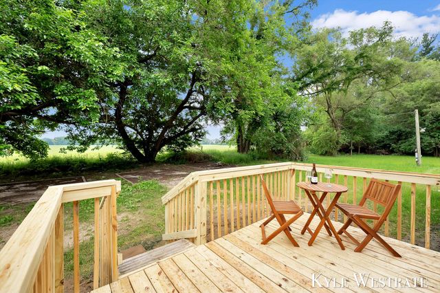 1515 10th Street, Martin Twp, MI 49070