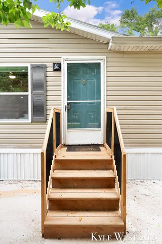 1515 10th Street, Martin Twp, MI 49070