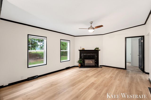 1515 10th Street, Martin Twp, MI 49070
