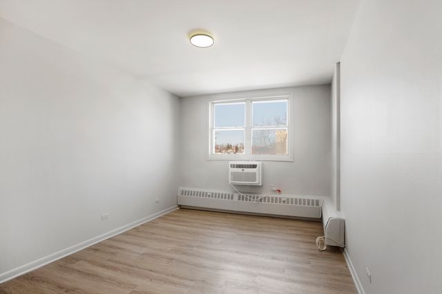 8712 Skokie Boulevard 3L, Skokie, IL 60076