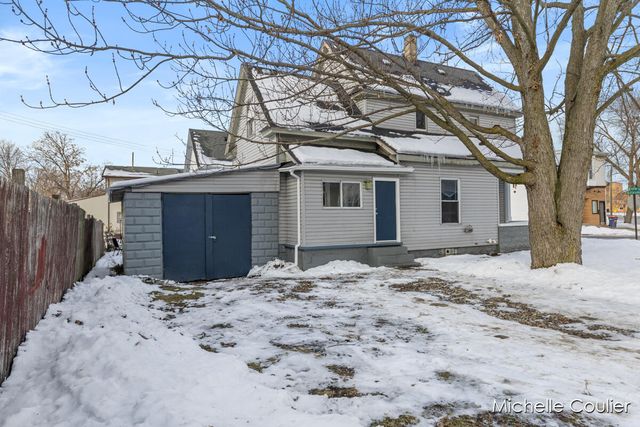 820 5th Street, Grand Rapids, MI 49504