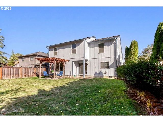 1427 Ne 84TH Way, Hillsboro, OR 97006