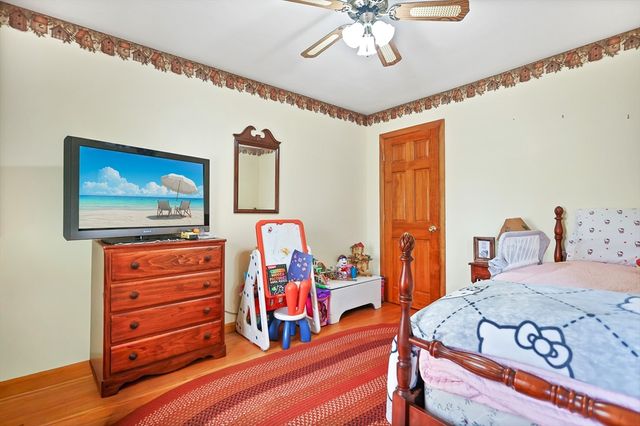 71 North Lowell St, Methuen, MA 01844