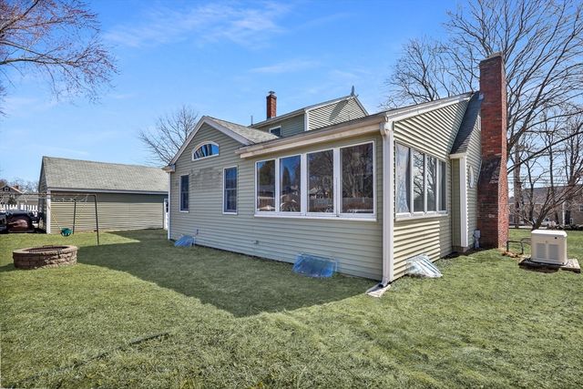 71 North Lowell St, Methuen, MA 01844