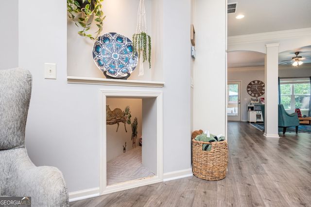 451 Village View, Woodstock, GA 30188