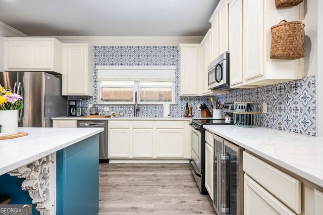 451 Village View, Woodstock, GA 30188