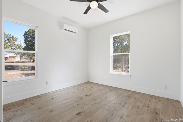 389 Rio Cir, Pipe Creek, TX 78063