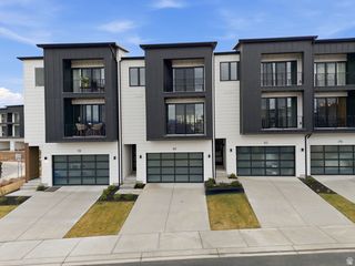 78 E WATSON DR, Saratoga Springs, UT 84045