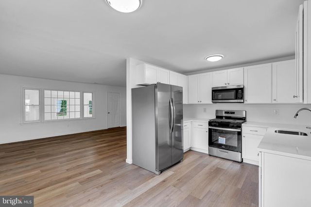 24 SPINDLETOP, Willingboro, NJ 08046