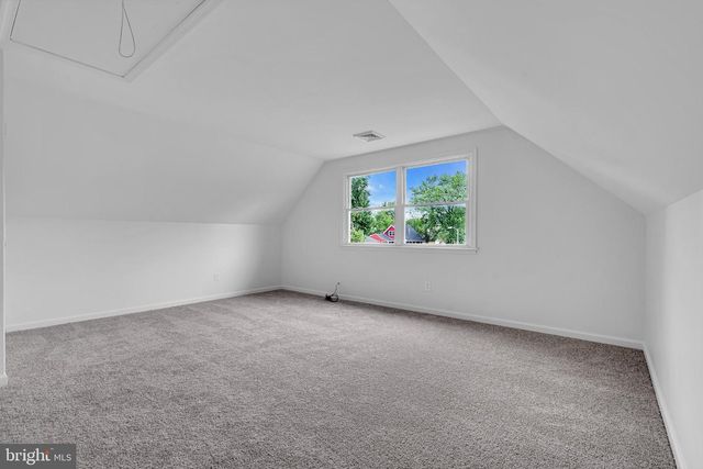 24 SPINDLETOP, Willingboro, NJ 08046