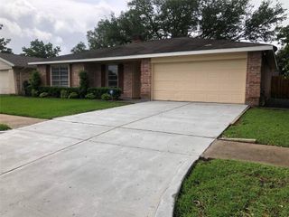 14315 Templar Lane, Sugar Land, TX 77498