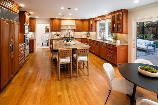 540 Shelby Lane, Los Altos, CA 94024