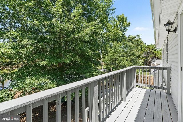1014 POTOMAC DR, Stafford, VA 22554