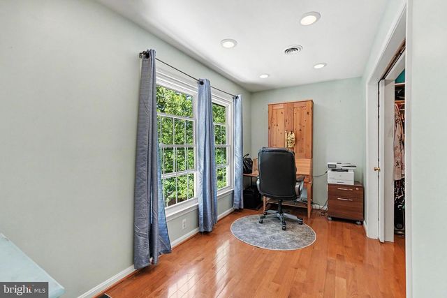 1014 POTOMAC DR, Stafford, VA 22554