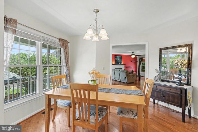 1014 POTOMAC DR, Stafford, VA 22554